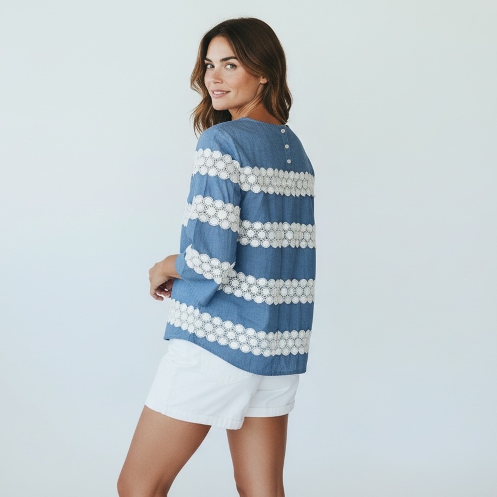 Banana Republic Eyelet Top Blouse 3/4 Sleeve Striped Blue White Petite XS